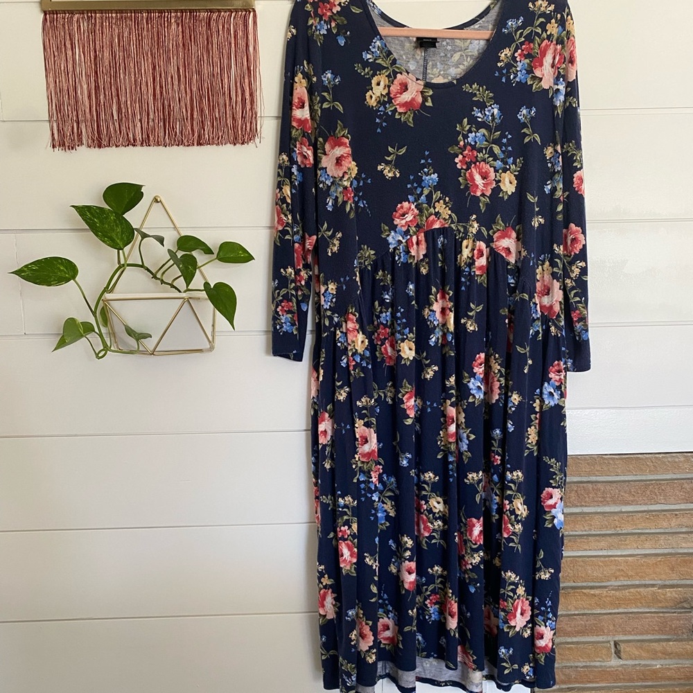 Agnes & Dora navy blue Oakley dress size XXL.